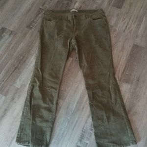Ladies Old Navy Cordoroy pants size 18